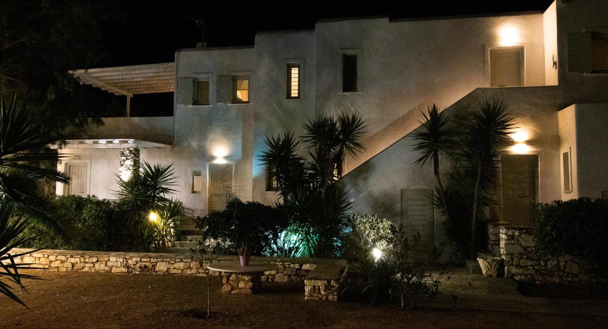 Mika Bungalows Naousa Exteriör bild
